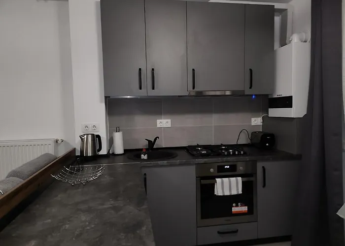 Coder * בראשוב